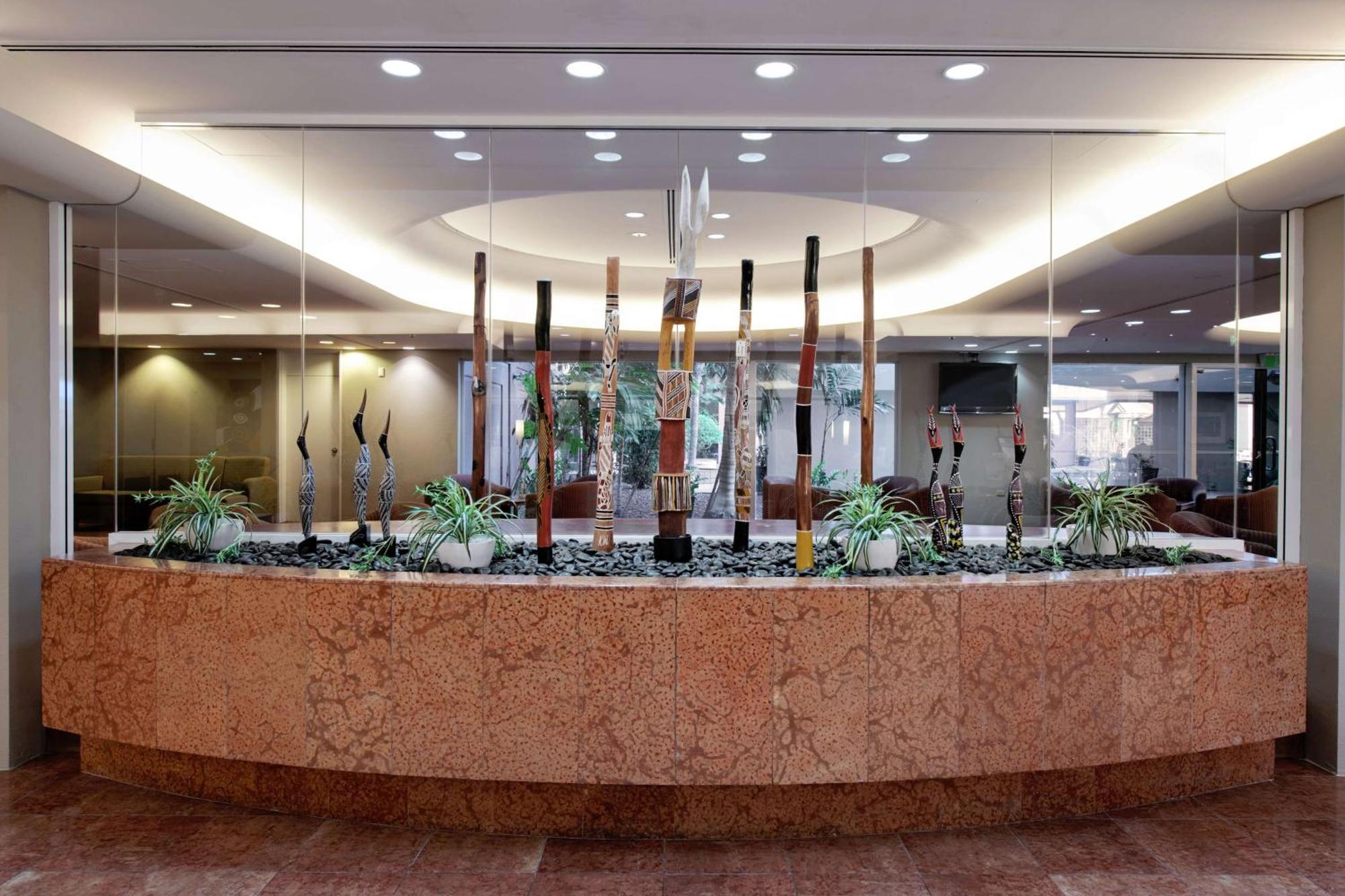 Doubletree By Hilton Esplanade Darwin Hotell Exteriör bild